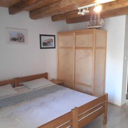 Apartmani Sanja Sibenik Bagian luar foto